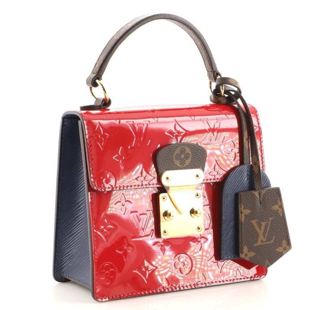 LOUIS VUITTON Cerise Monogram Vernis
Leather Spring Street Bag